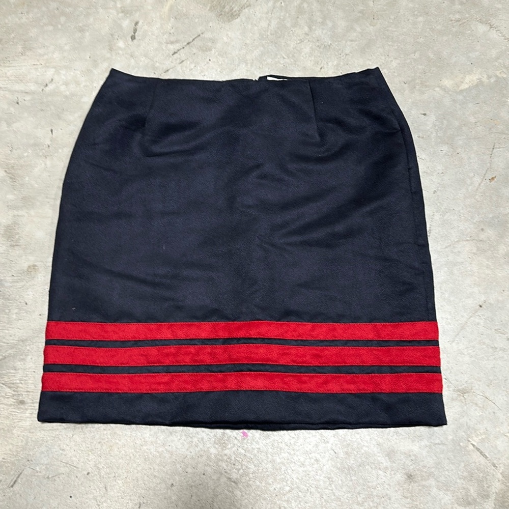 Melly M blue w/red stripes mini skirt zip back‎ / size 2 / very soft material